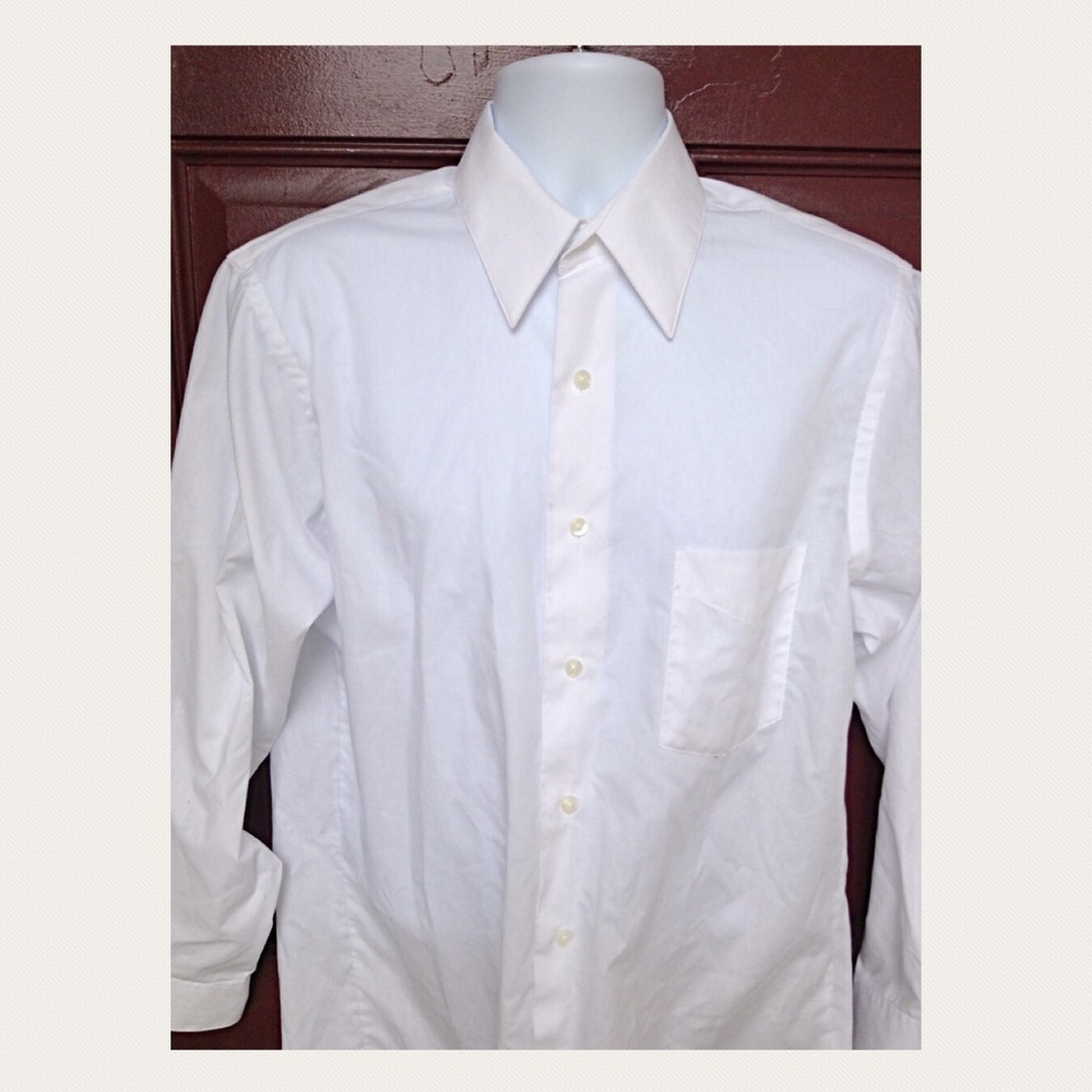 Van Heusen Wrinkle Free White Dress Shirt 15 1/2”